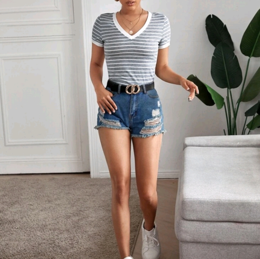 Top - Picture 4 of 5